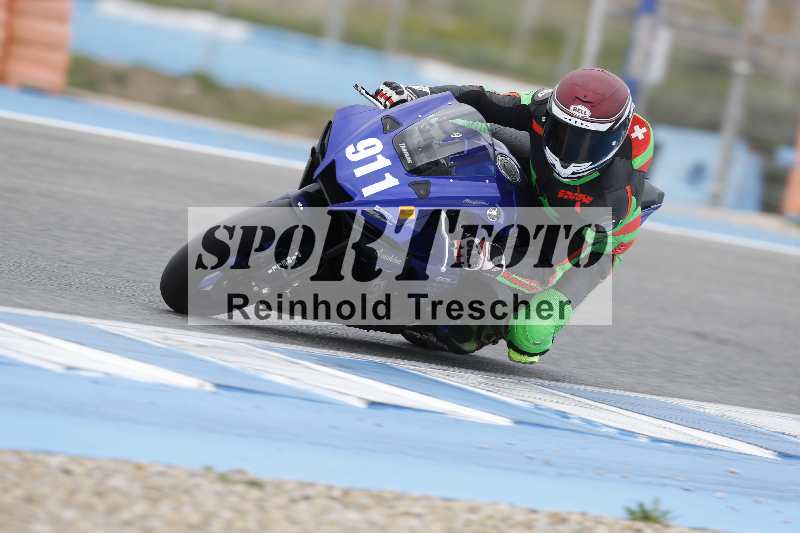 /01 24.-27.01.2025 Moto Center Thun Jerez/rot-red/911